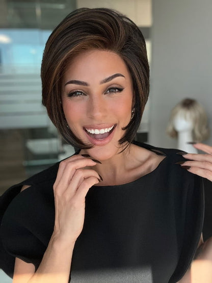 🔥 Summer Sale Natural-Looking Short Wig With Flattering Volume & Adjustable Comfort Fit