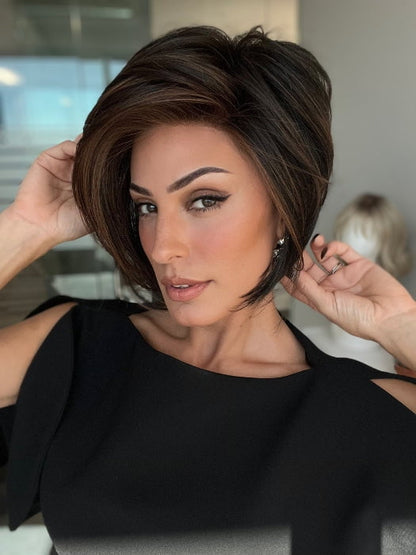 🔥 Summer Sale Natural-Looking Short Wig With Flattering Volume & Adjustable Comfort Fit